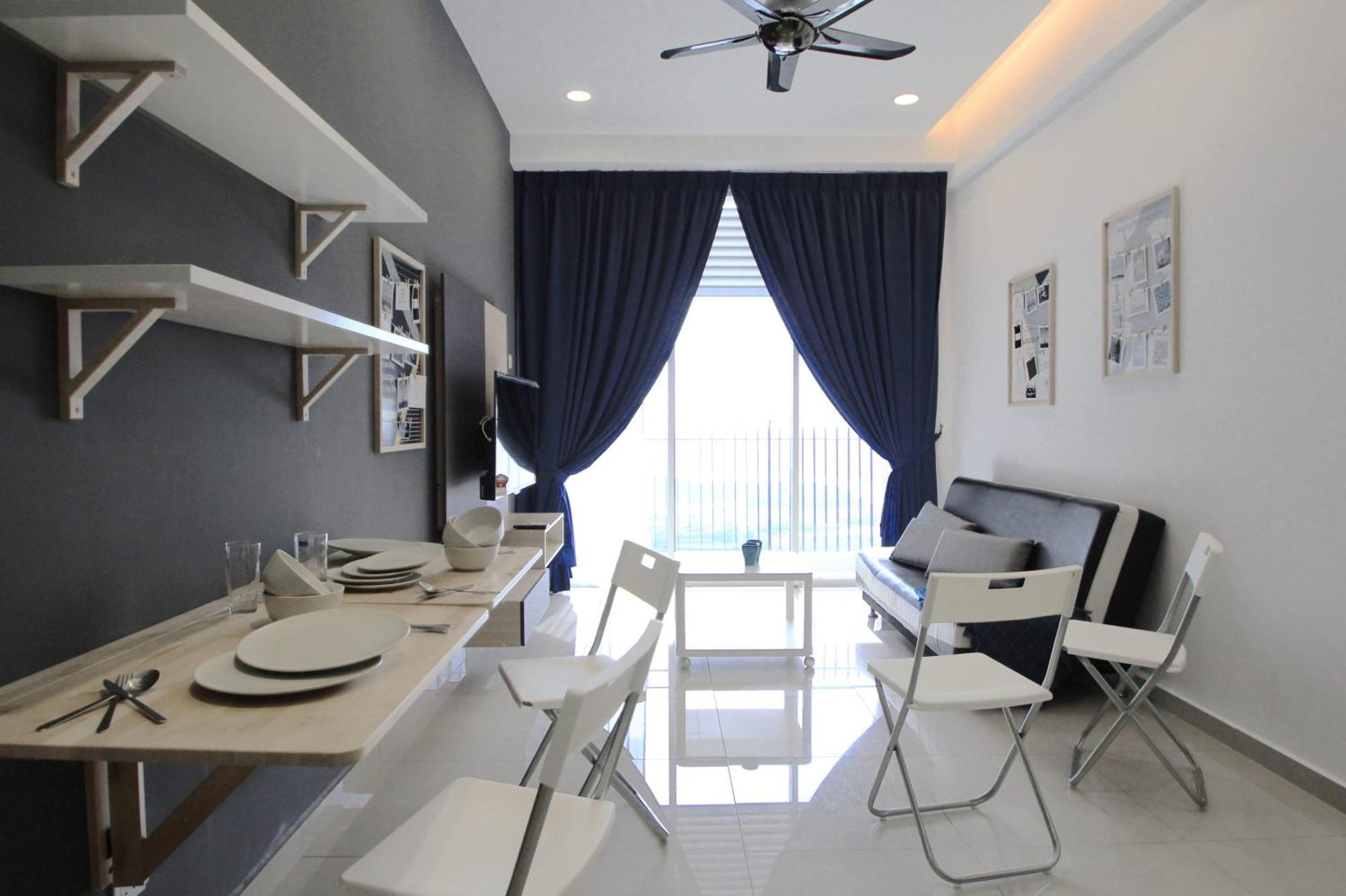 Ferienwohnung Cozy, High-Floor 2Br Apt Near Legoland Nusajaya  Exterior foto